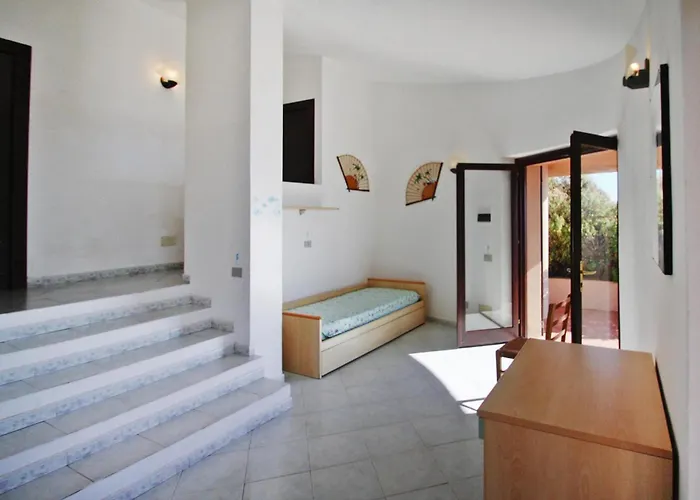 Terraced House In With Terrace Ferienhaus *